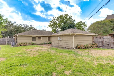 Single family detached home