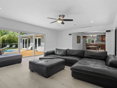 spacious 5 BED Beautiful Miami Home