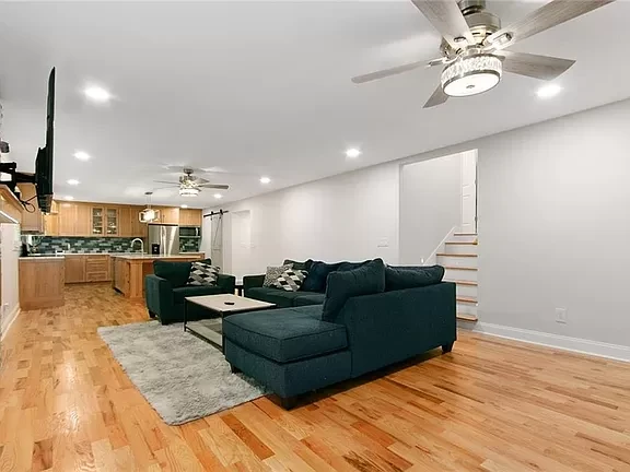 $400,000-5