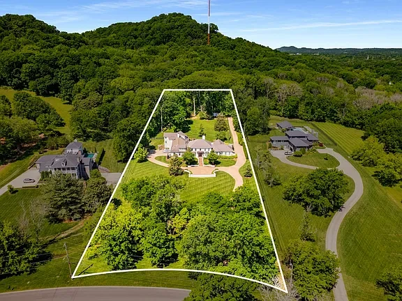 7 bedroom mansion-5
