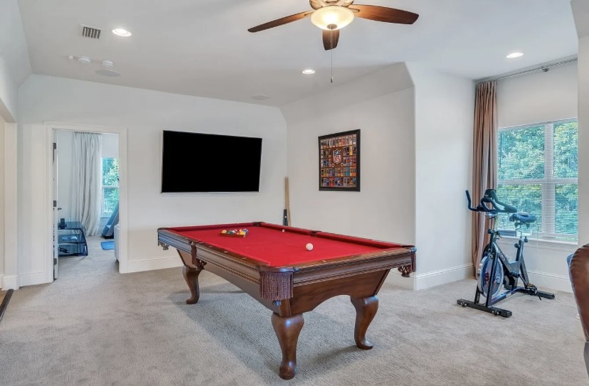 6 bedrooms single family residence-16