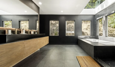 4 Bedrooms at Bridge House Estate