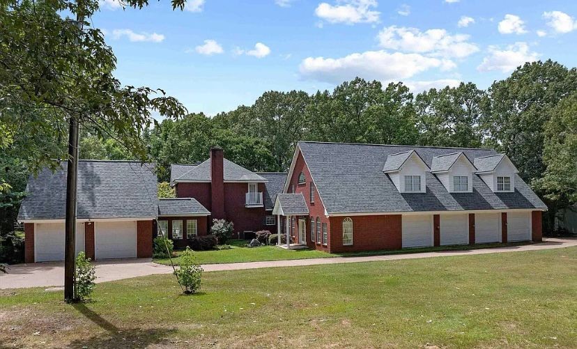 6 bedroom custom brick estate-5